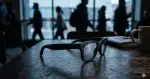 Os óculos Ray-Ban da Meta já têm reconhecimento facial. Estão a um interruptor de distância.